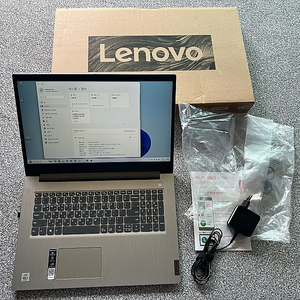 레노버 아이디어 패드3 Lenovo IdeaPad 3 17IML05 17인치 노트북 판매합니다