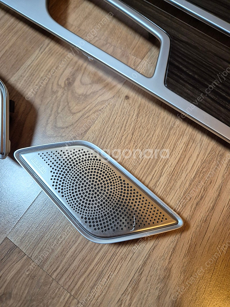 제네시스 G80(DH) 2019년식 도어 내장트림(스피...--2