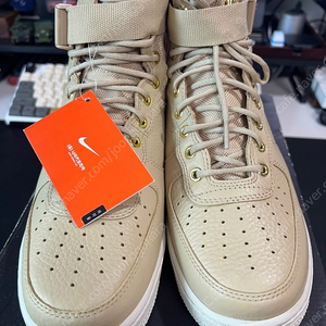 [미사용] 나이키 SF AF1 MID (917753 200)