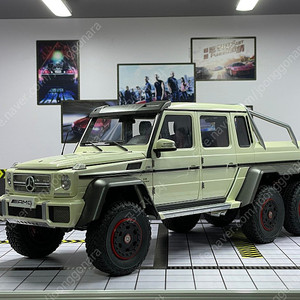 1:18 다이캐스트 오토아트 g63 amg 6x6