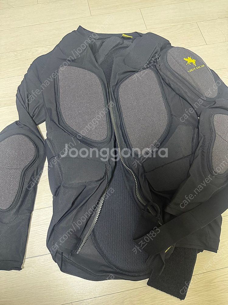스노우보드 보호대 판매합니다--1