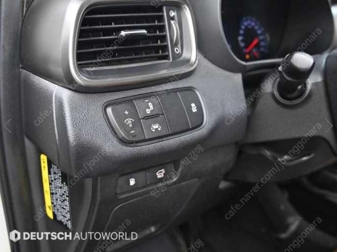 중고차 기아 더 뉴쏘렌토 디젤 R2.0 2WD 노블레스 부부중고차 중고차할부 ★ 여유자금 ★ 수원 ★ 이미지