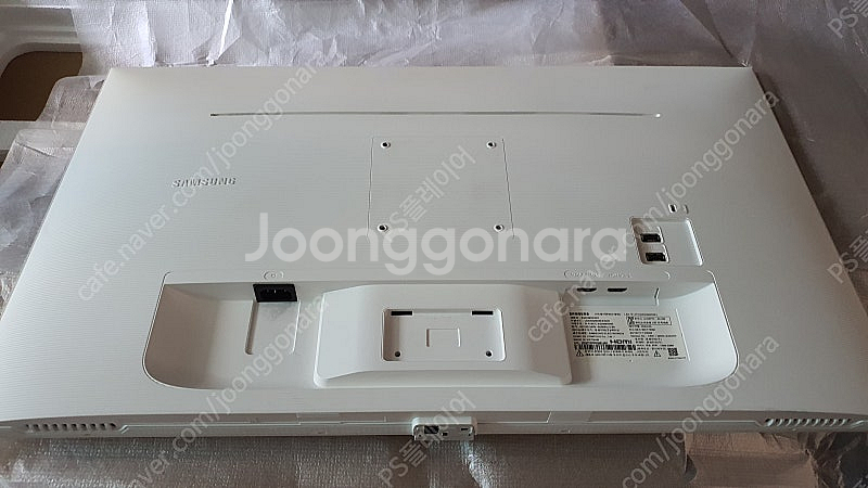 삼성 스마트모니터 M5 32인치 풀박스--2