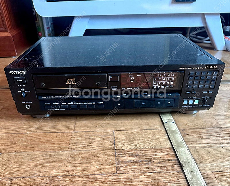 Sony CDP-555 ESD--0