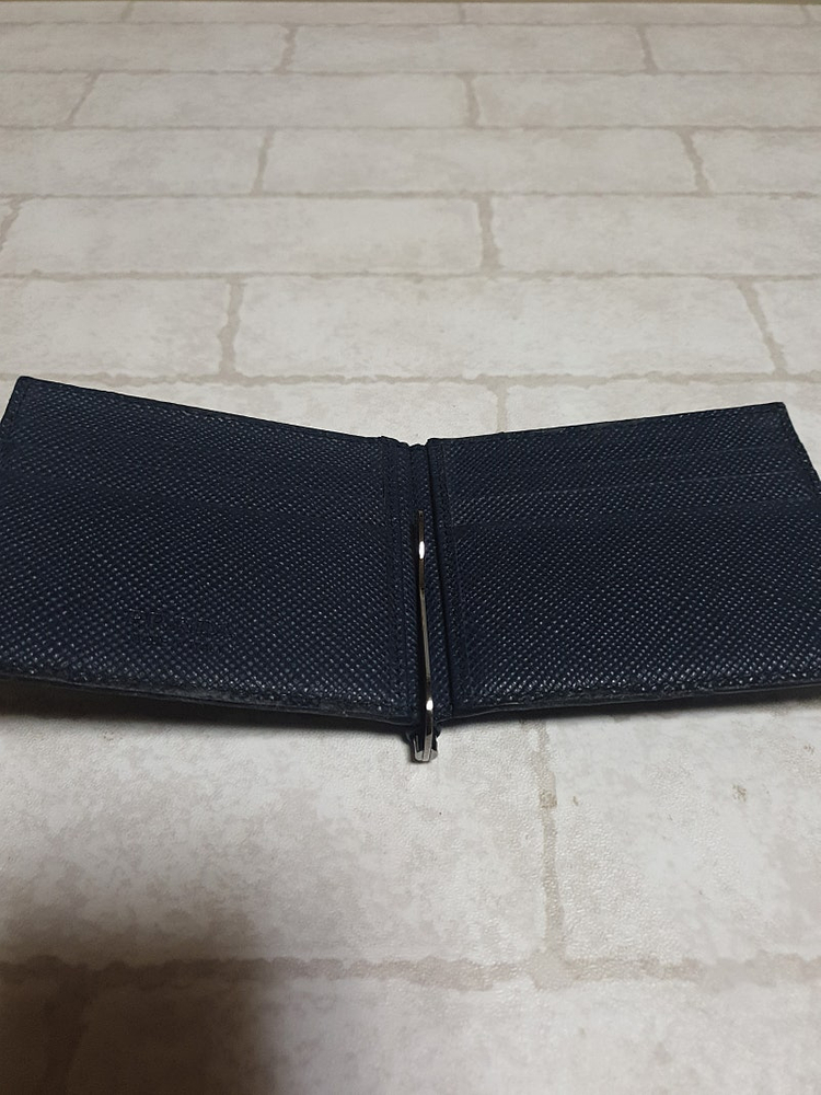 PRADA 프라다 머니클립 남자 반지갑 정품 이미지