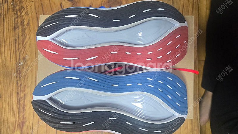 미즈노 네오비스타1 260사이즈--4