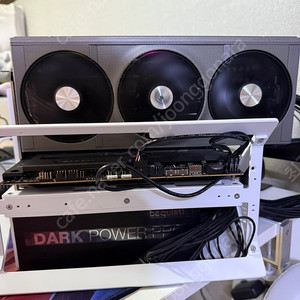 Sapphire Radeon 9070 xt 그래픽 카드