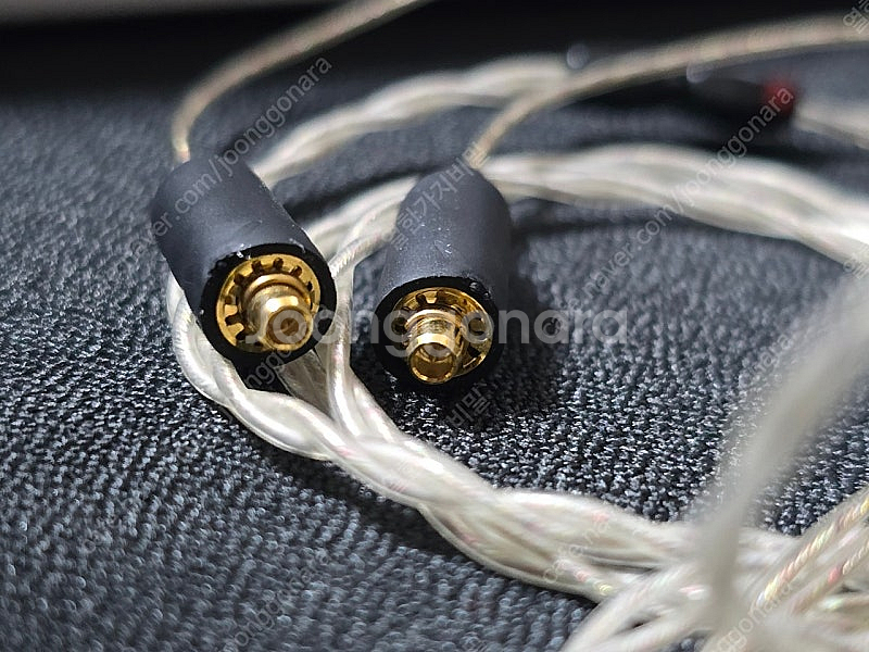 [판매중] 웨스톤 울트라씬 2.5mm 벨런스드 MMCX...--2