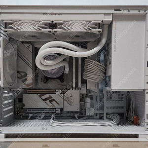(수원, 직거래) 9800x3d, 미니타워 반본체