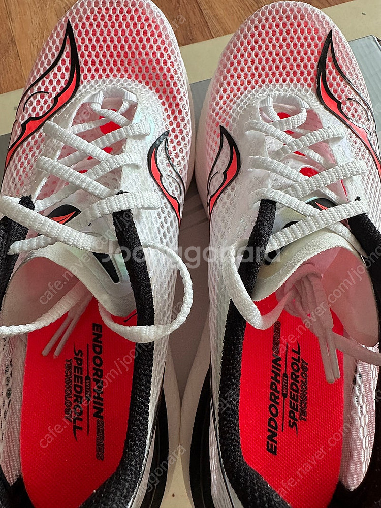 Saucony(써코니) 엔돌핀 프로3 275사이즈(US...--3