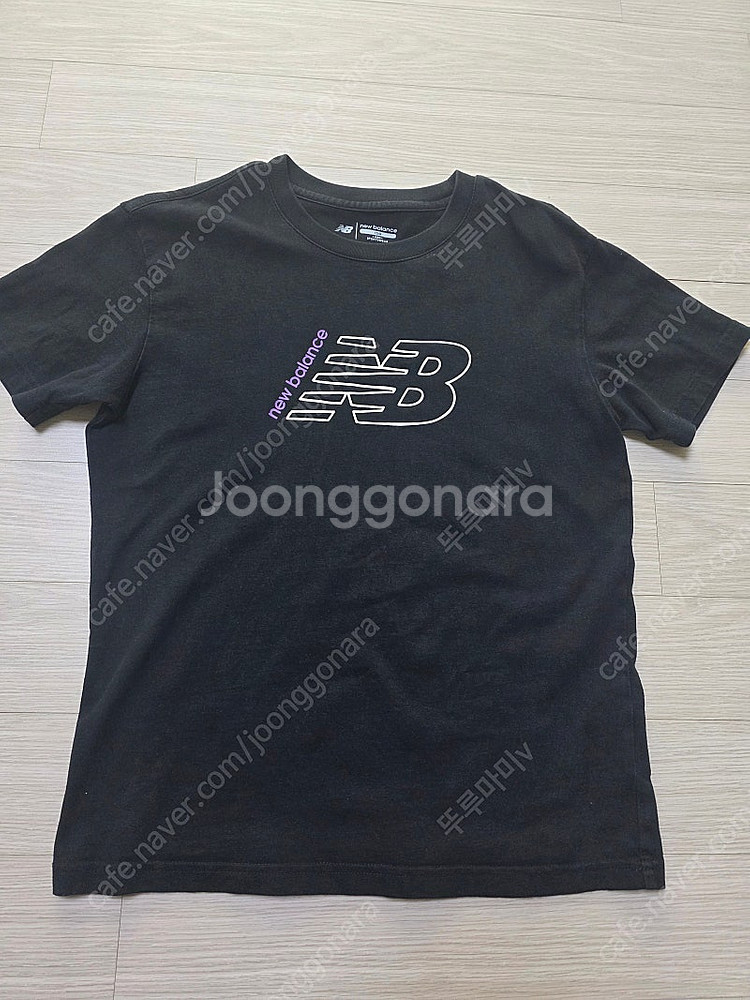 뉴발란스키즈 세트+ 티셔츠한장더--6
