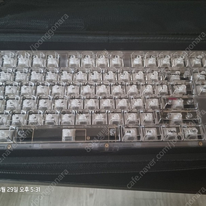 베놈HE 커스텀 새상품팝니다.