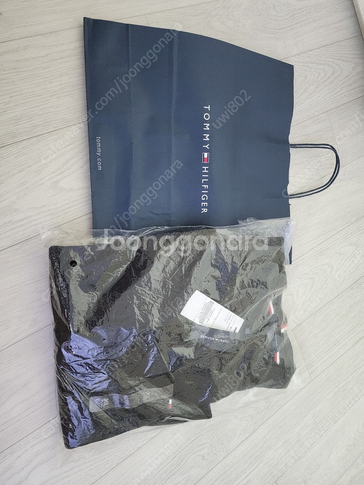 티미힐피거 XL 105 가디건 블랙 미착용 미개봉 새상...--0