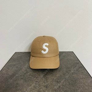 슈프림 라피아 라탄 우븐 탄 베이지 에스로고 S로고 볼캡 모자