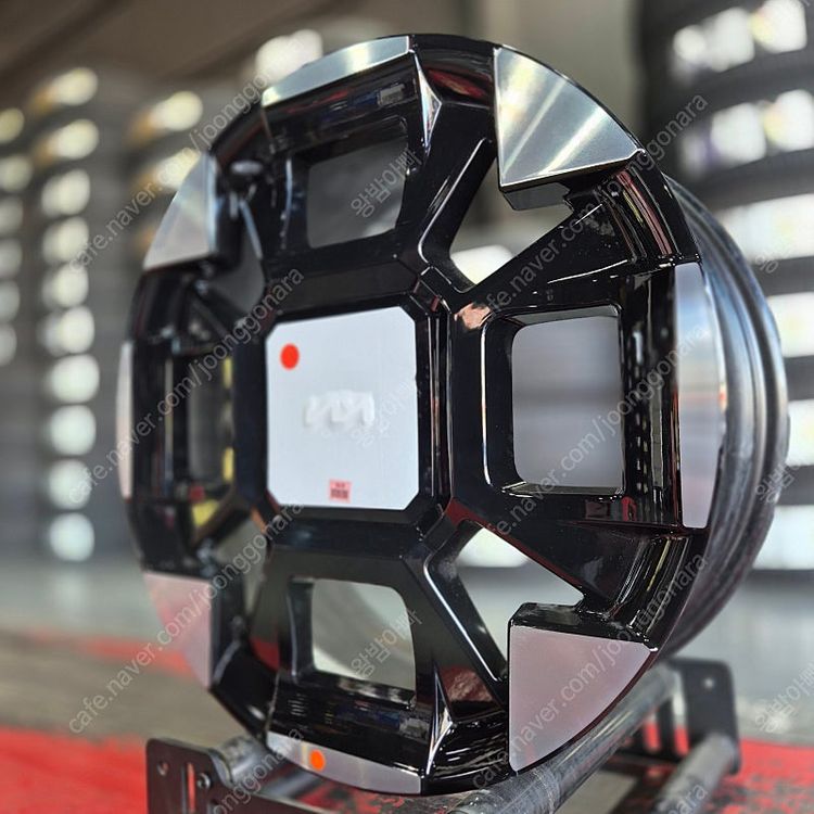 기아 신형 카니발KA4 순정19인치휠 임판급 판매--2