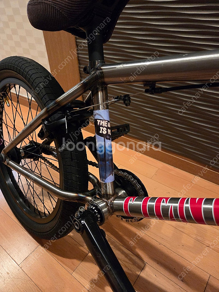 핀드밀스 풀커스텀 bmx 판매합니다.--8