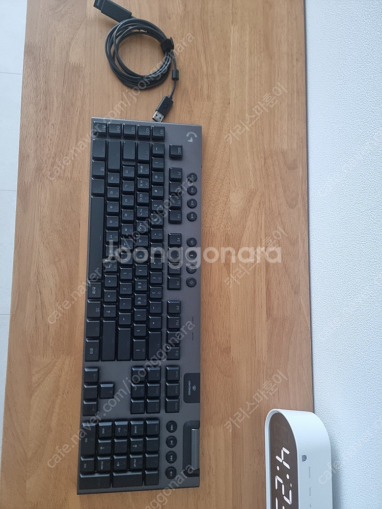 로지텍 G913 WIRELESS 클릭키 RGB 무선 기...--0