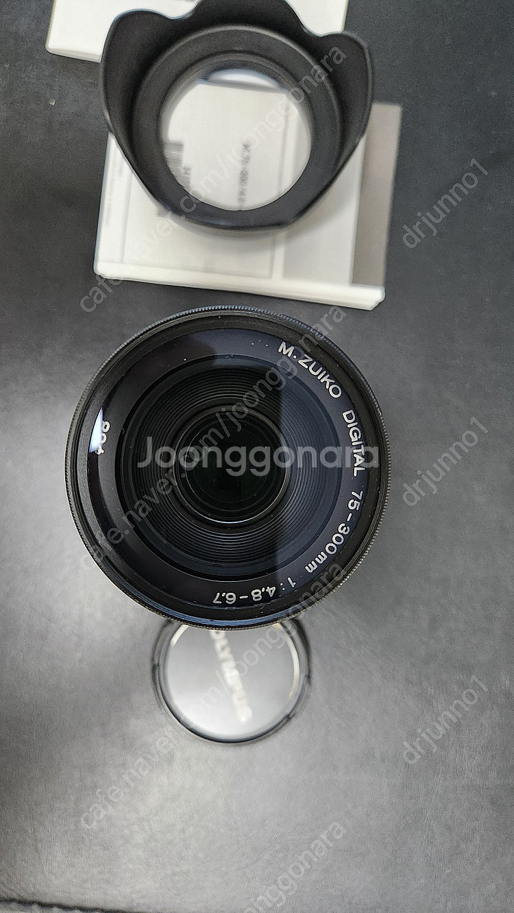 올림푸스 75-300mm거의 새거 팝니다(M.ZUIKO...--0