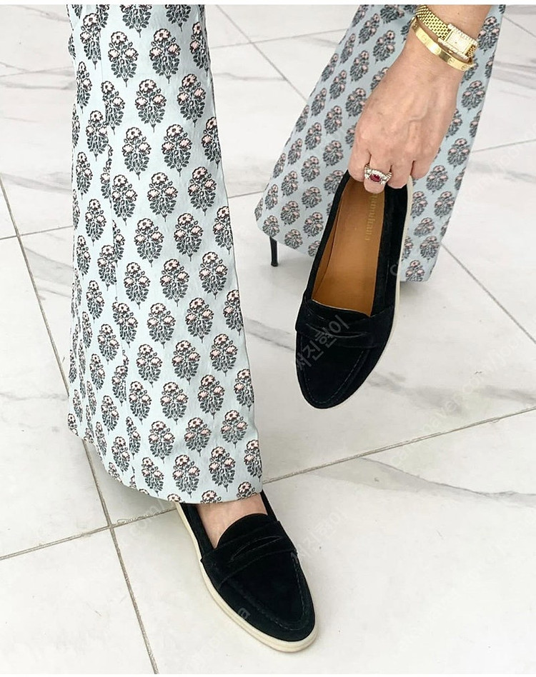 나무하나 스웨이드 로퍼 이미지