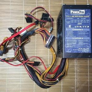PC 파워 서플라이(600W) 팝니다.