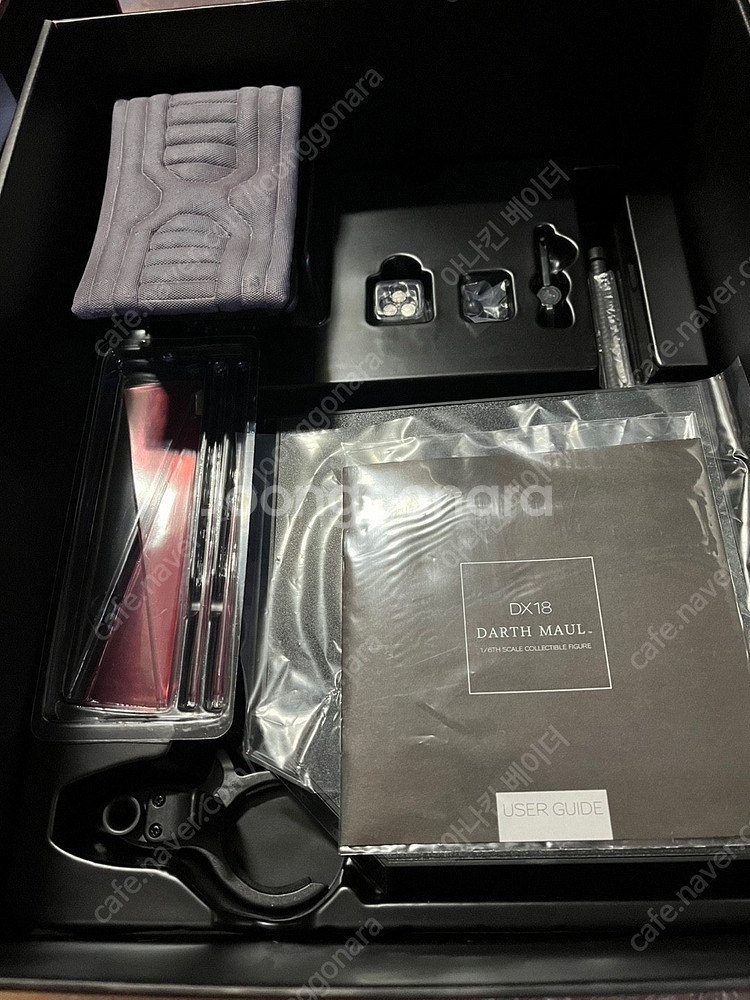 핫토이 DX18 스타워즈 한솔로 영화 버전 다스몰 사용품 팝니다--1