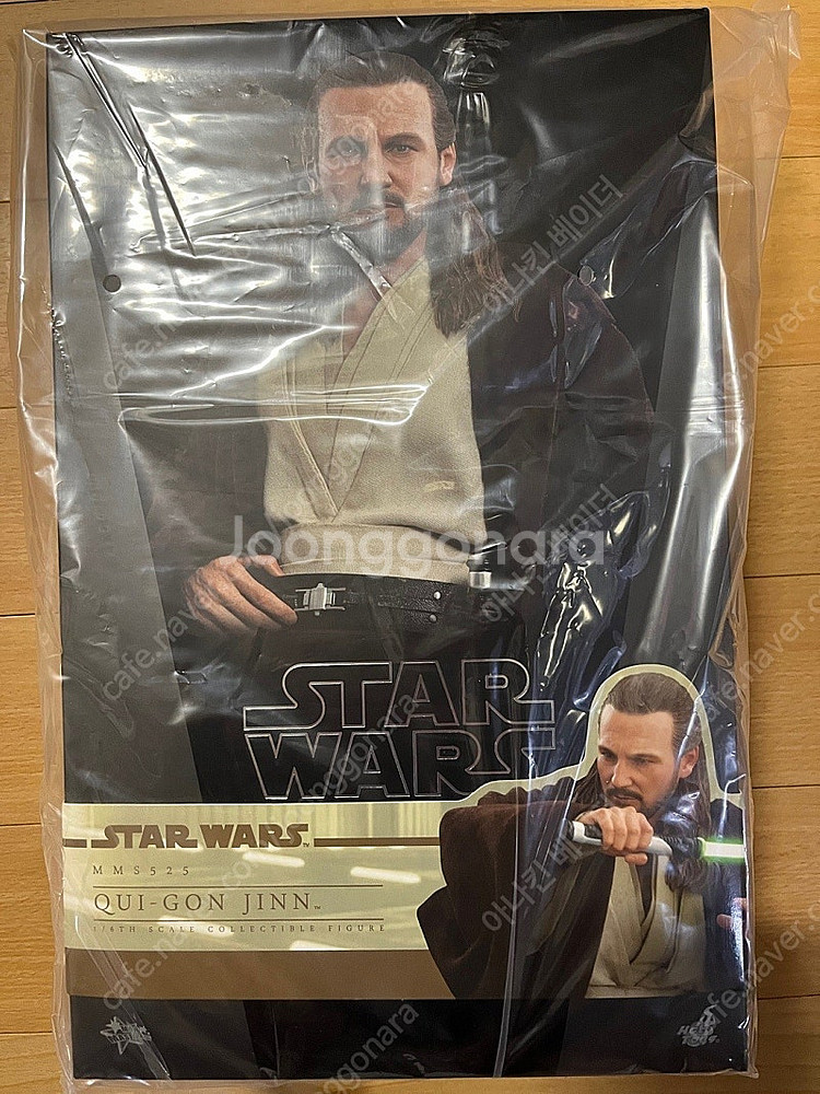 핫토이 스타워즈 에피소드2 장고펫 에피소드1 콰이곤진 민트급 미개봉 팝니다--0