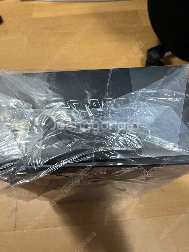 핫토이 스타워즈 에피소드2 장고펫 에피소드1 콰이곤진 민트급 미개봉 팝니다--1