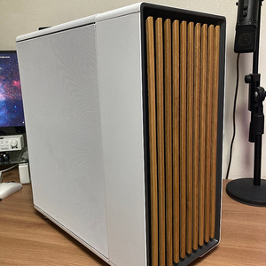 프렉탈 디자인 노스 Fractal Design North Mesh + 아틱 p12