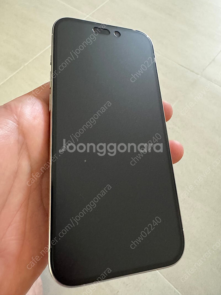 아이폰15프로 화이트티타늄 128GB 애케플 판매합니다--3