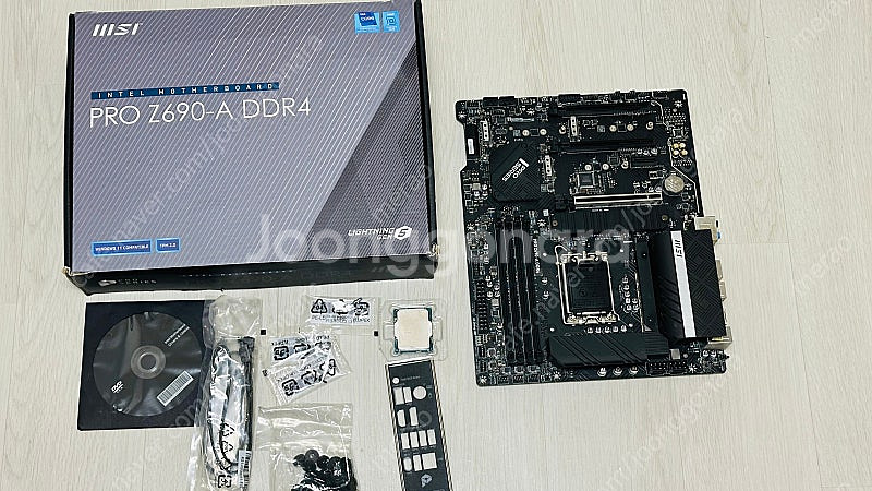 인텔 13600K msi z690-a ddr4 판매합니...--0
