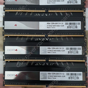 아벡시아 DDR4 8기가 4장 셋트 총 32기가
