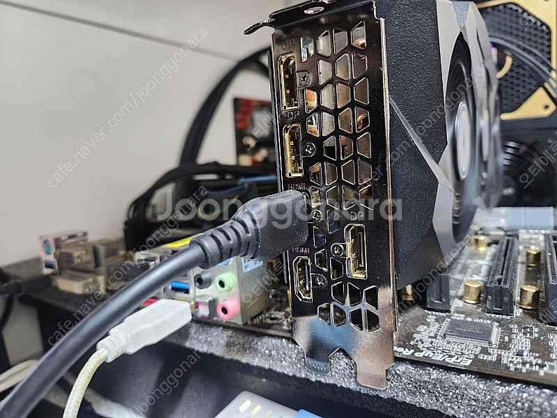 rtrx3080ti 게이밍 oc판매합니다--3