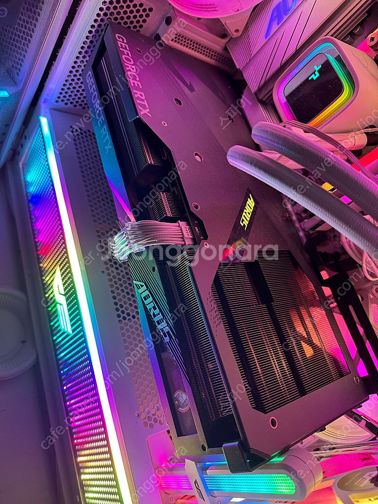 기가바이트 AORUS RTX 4080 SUPER팝니다--1