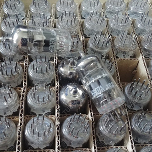 6BQ7A 6BQ7 6BZ7 6BS8 유럽산? tube 진공관 초단관 NOS 미사용신품