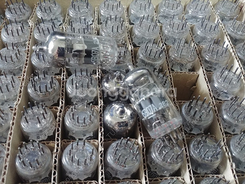 6BQ7A 6BQ7 6BZ7 6BS8 유럽산? tube...--1