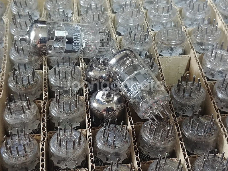 6BQ7A 6BQ7 6BZ7 6BS8 유럽산? tube...--2