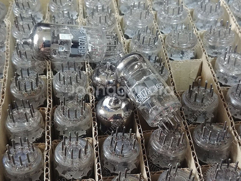 6BQ7A 6BQ7 6BZ7 6BS8 유럽산? tube...--3