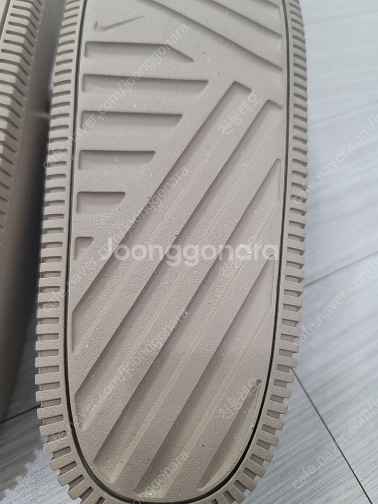 나이키캄플립플랍 270mm--4