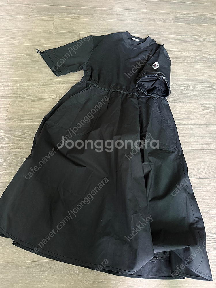 몽클레어 신상 원피스 검정 s - 가격포기 중고보다착함--9
