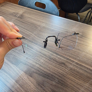 스펙스몬타나 무테(SMO64-2) 판매 합니다.