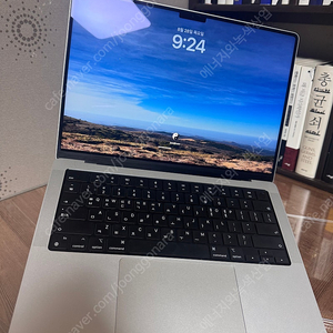 맥북프로14인치 M1PRO 10코어CPU / 14코어GPU / 32GB / 512GB 판매합니다.
