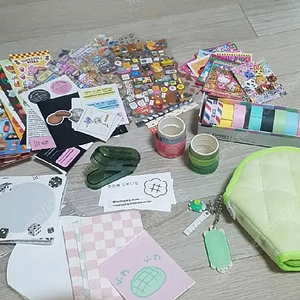 하얀빵스튜디오 메론빵 멜론 다이어리 + 키링 + 속지 + 스티커 메모지
