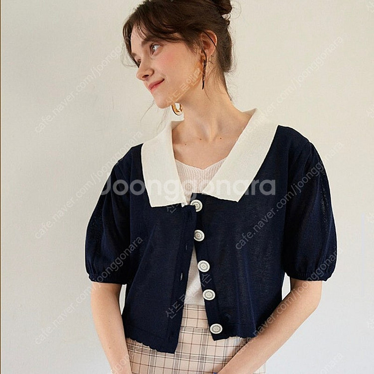 몬츠 가디건,비뮤즈 베뉴엣 트위드원피스,아모멘토 자켓,블러썸에이치컴퍼니 V넥니트탑,라인 트위드원피스,유에르 원피스,...--1