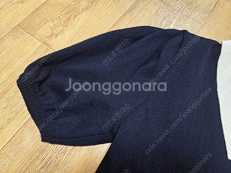 몬츠 가디건,비뮤즈 베뉴엣 트위드원피스,아모멘토 자켓,블러썸에이치컴퍼니 V넥니트탑,라인 트위드원피스,유에르 원피스,...--7