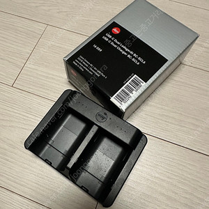 라이카 BC-SCL6 USB-C dual charger 팝니다