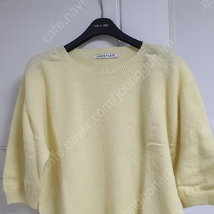 블링앤블리스 Taste 솔트 캐시미어 반팔 니트