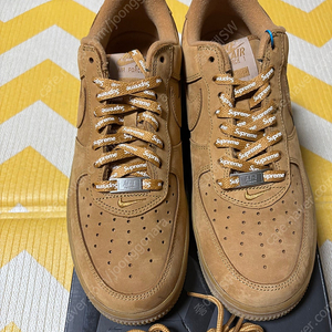 나이키x슈프림 된장포스 265사이즈