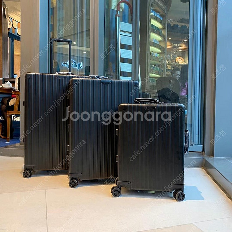 (실사포함 2종)리모와 클래식 알루미늄 캐빈 체크인 캐리어 20 / 26 / 30 인치--4