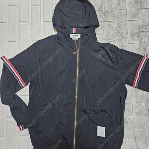새상품 톰브 바람막이 xL