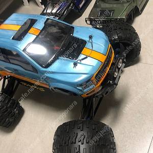 Traxxas 트랙사스 1/10 4WD SUMMIT 서밋 모변 풀셋 + 바디 3종 : 상태 특S